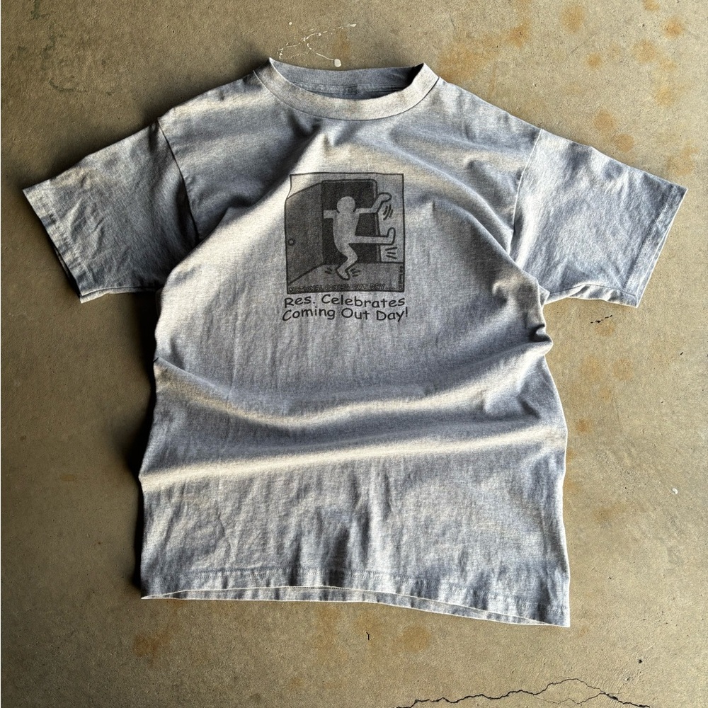 Vintage Kieth Haring Gray Graphic Men's Tee - Coming Out Day RARE